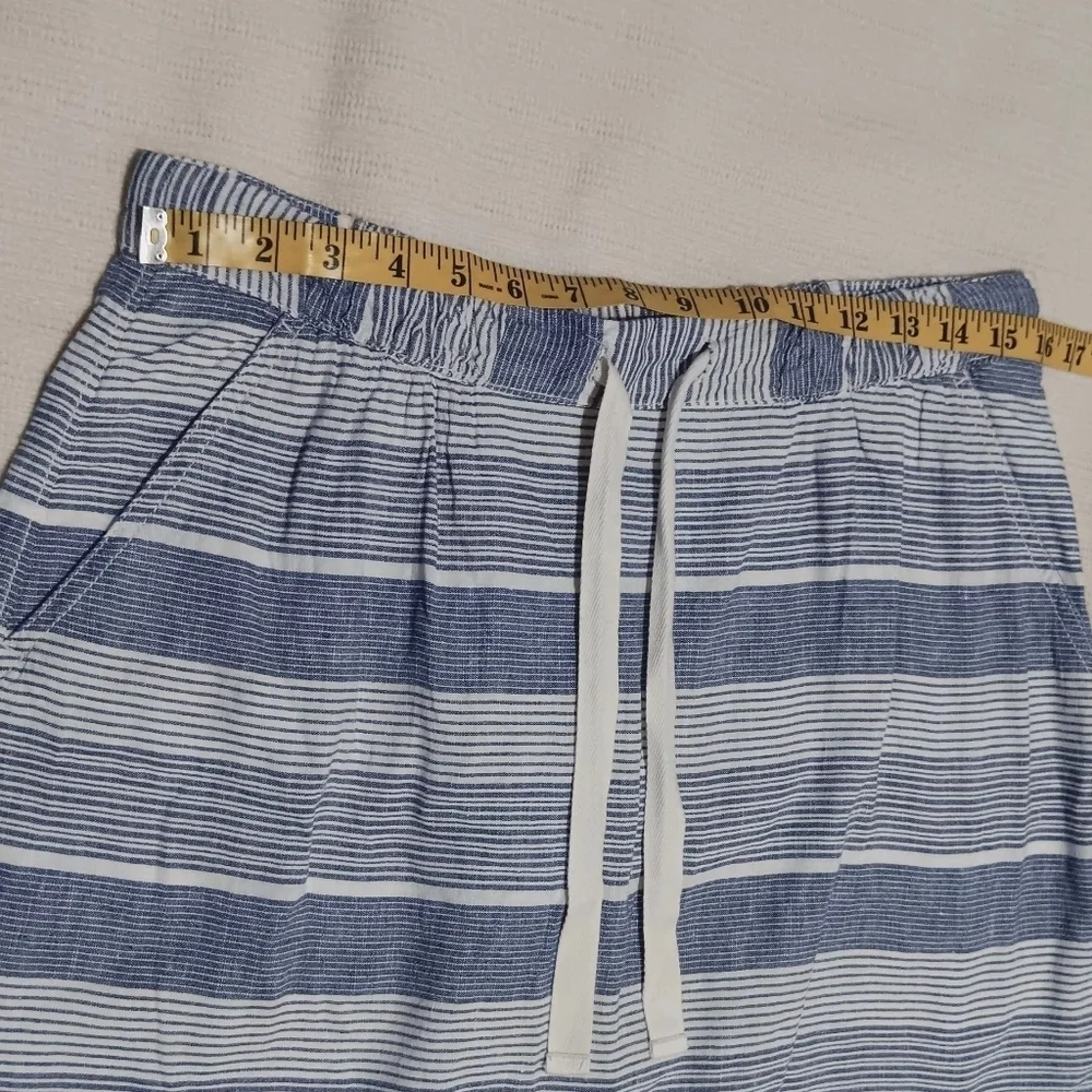 GAP Linen Blend Striped Blue and White Women's Mini Skirt Size M